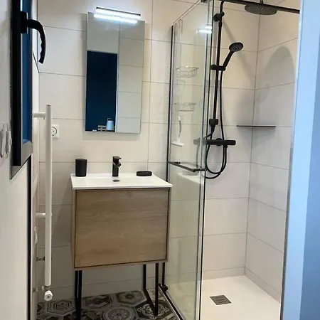 Le Larris Val Apartment *